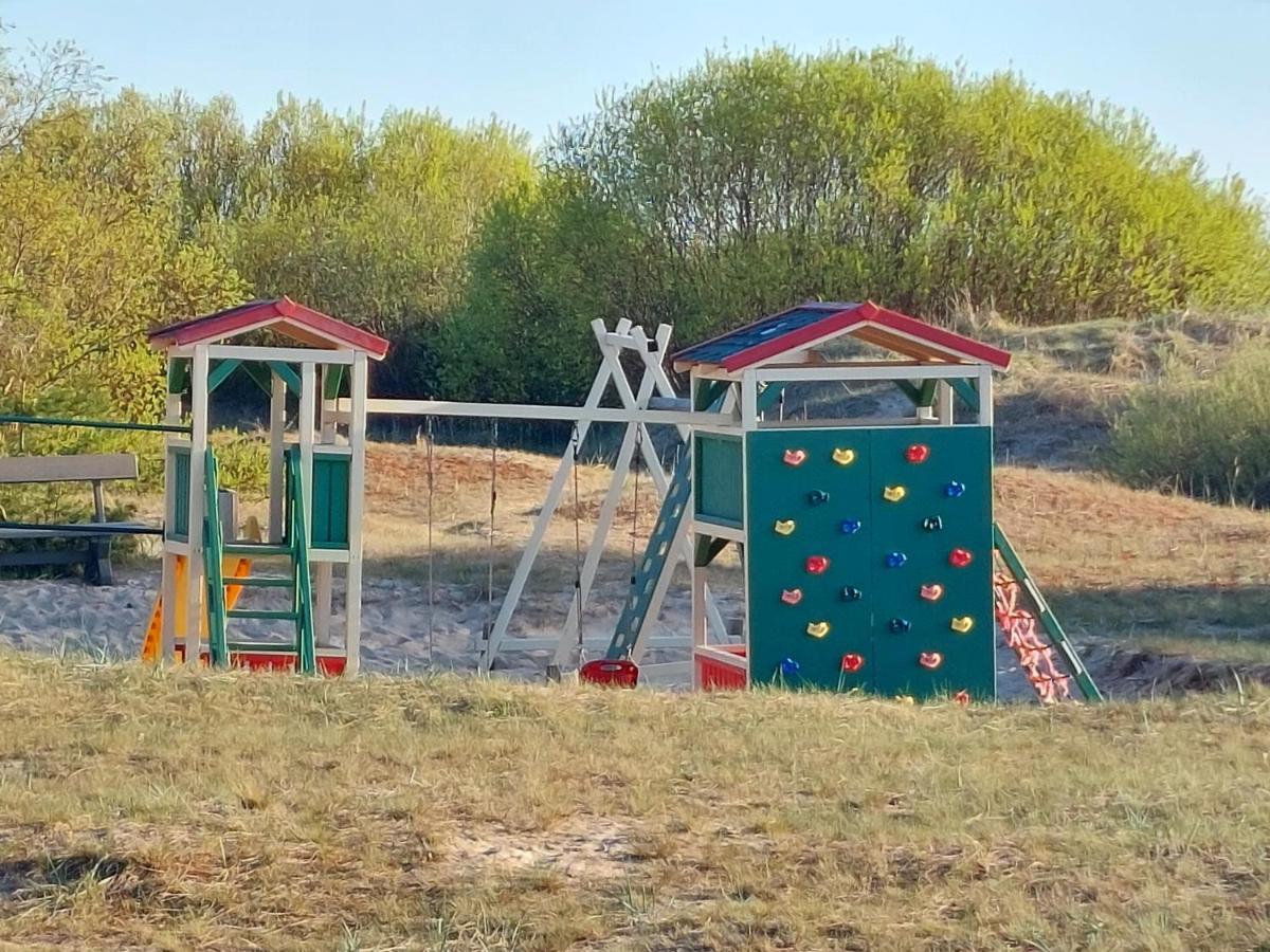 Juras Dzintars Villa Ainazi Bagian luar foto